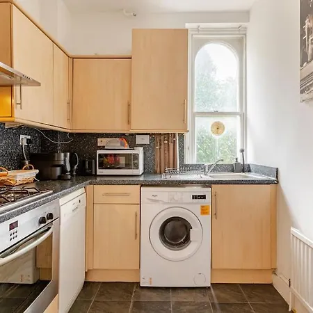 2 Bedroom Flat In St Johns Wood Londres Extérieur photo