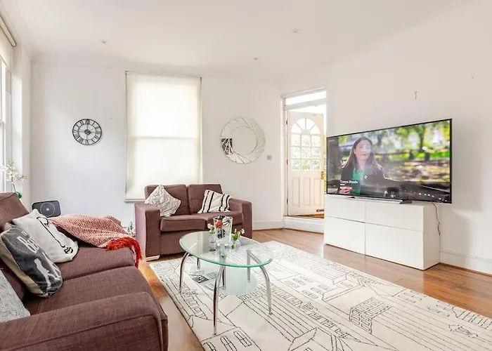 2 Bedroom Flat In St Johns Wood