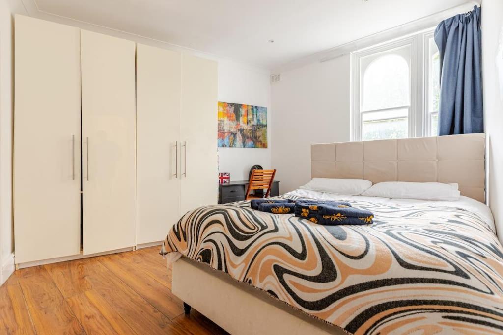 2 Bedroom Flat In St Johns Wood Appartement Londres